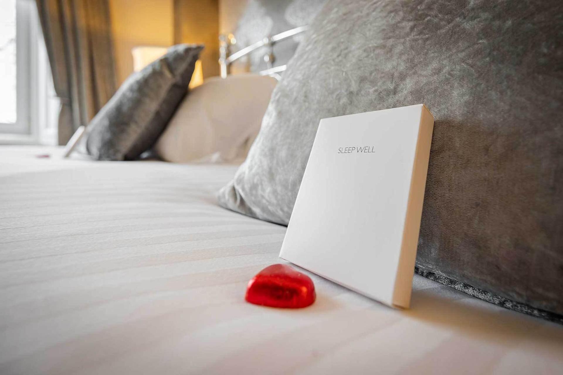 Carmel Apartments ฟัลเคิร์ก ห้อง รูปภาพ