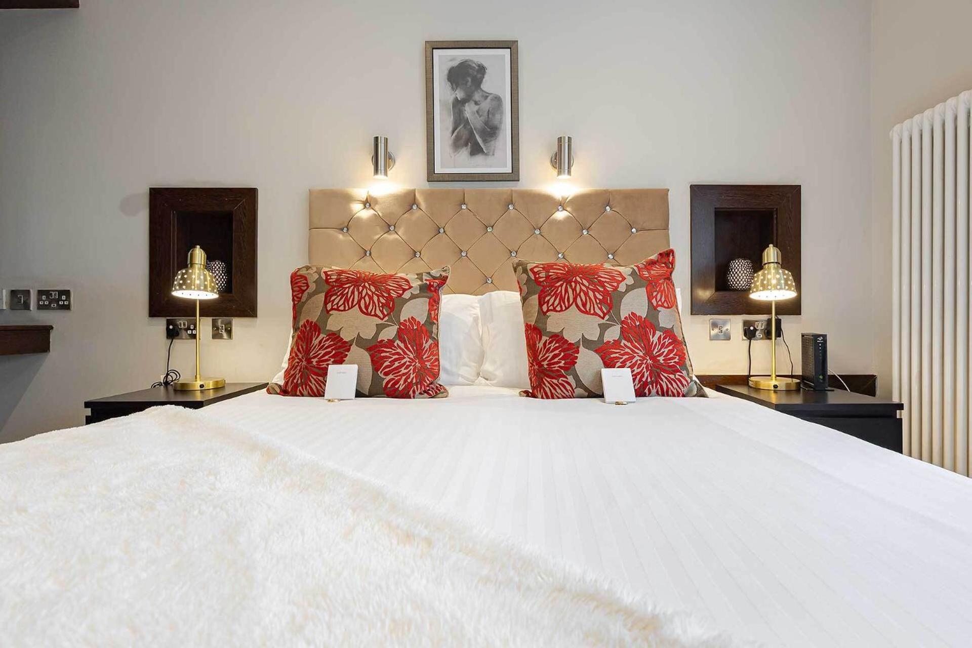 Carmel Apartments ฟัลเคิร์ก ห้อง รูปภาพ